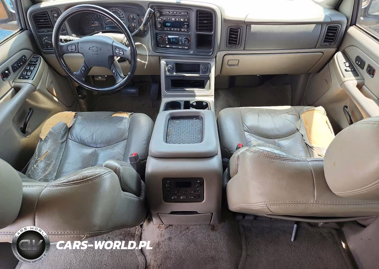 2004 Chevrolet Tahoe K1500 VIN:1GNEK13Z44R133160 - 8