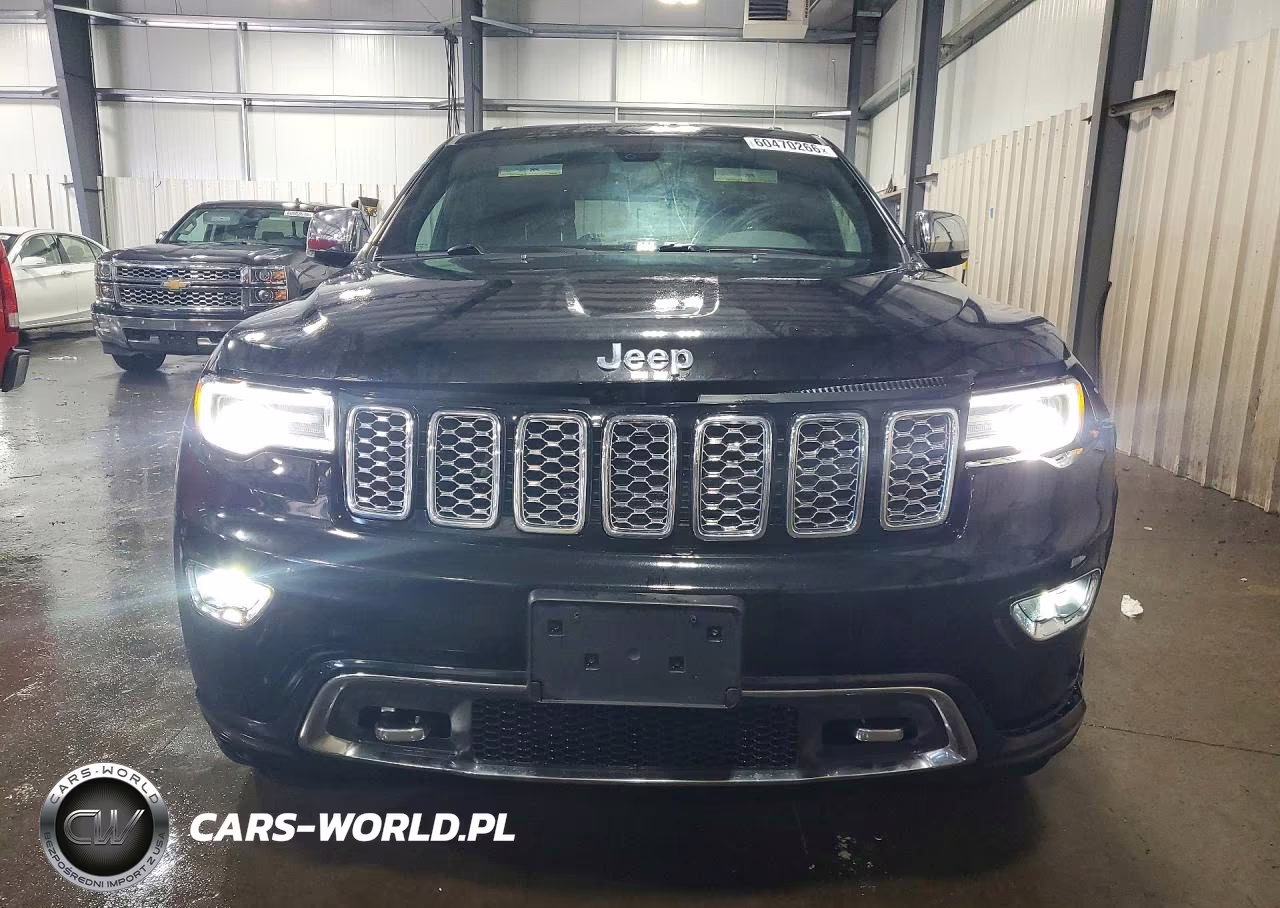 2017 Jeep Grand Cherokee Overland VIN:1C4RJFCG1HC883052 - 5