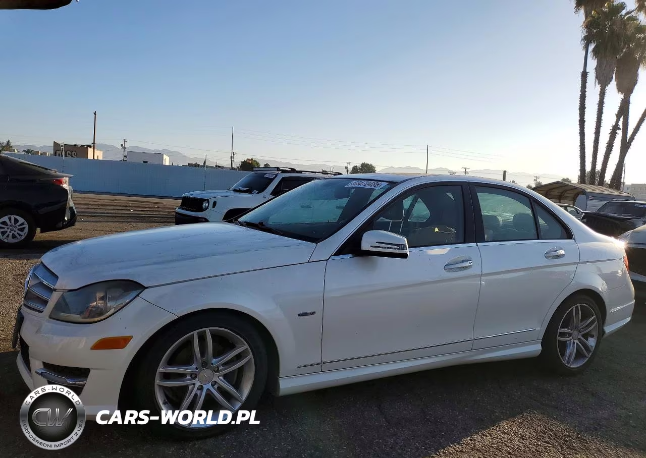 2012 Mercedes-Benz C 250