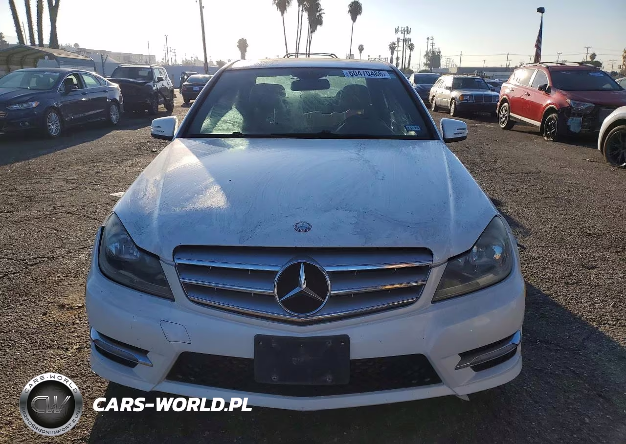 2012 Mercedes-Benz C 250 VIN:WDDGF4HB0CR222747 - 5