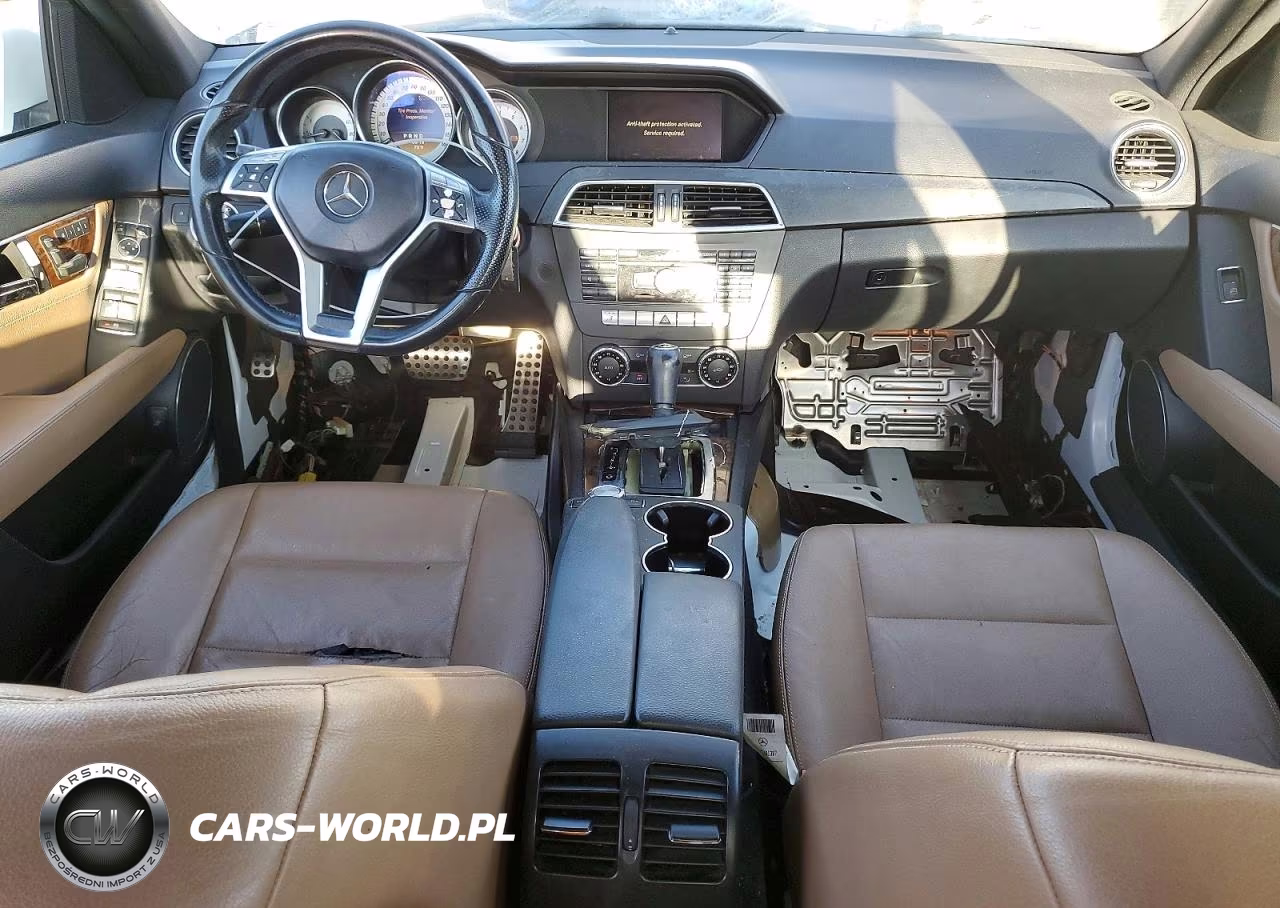 2012 Mercedes-Benz C 250 VIN:WDDGF4HB0CR222747 - 8