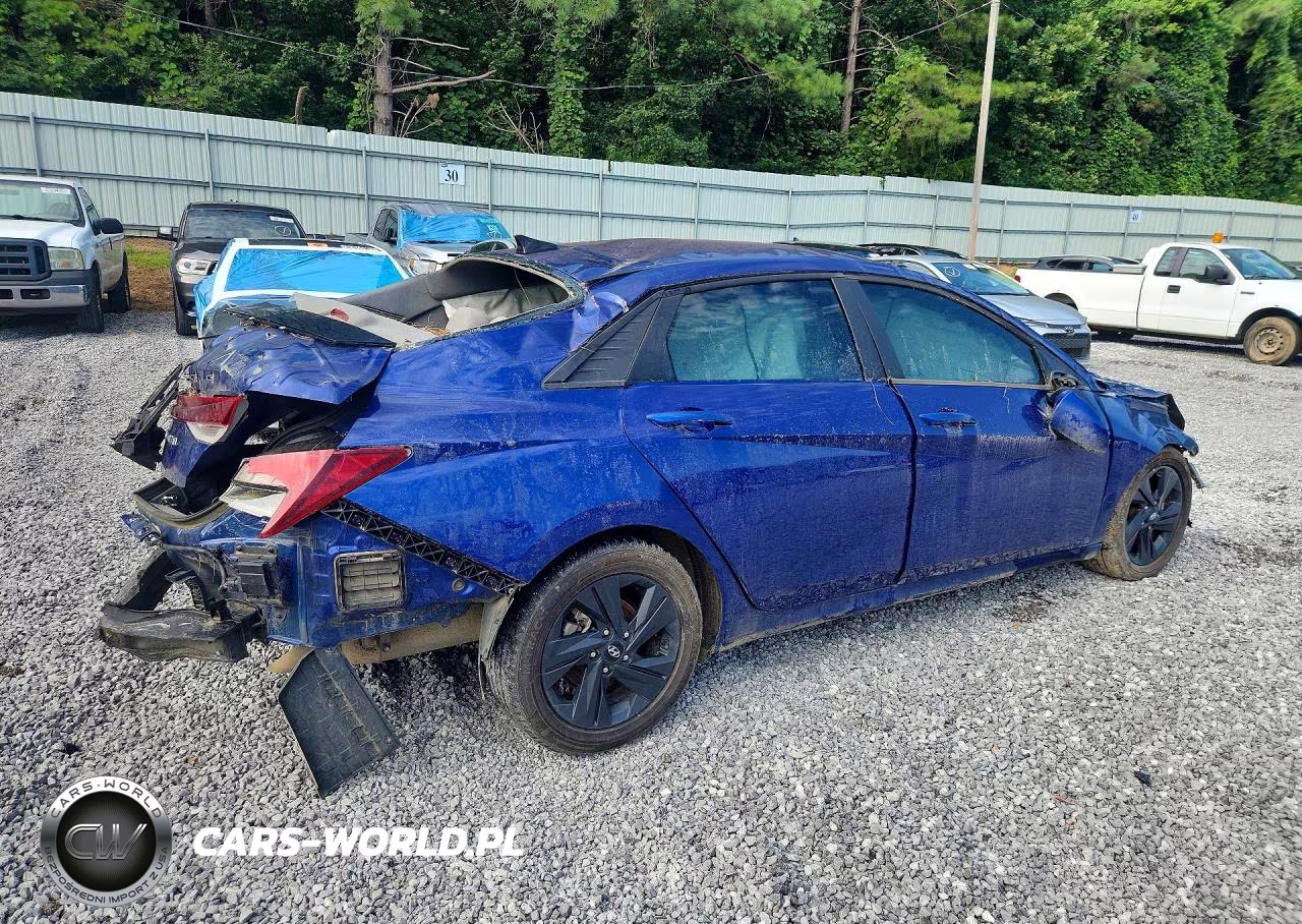 2022 Hyundai Elantra Sel VIN:5NPLS4AG6NH057310 - 3