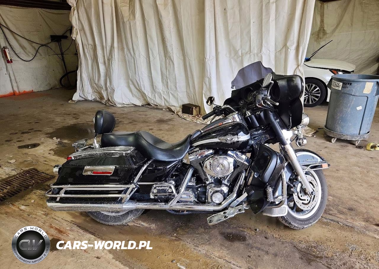 2003 Harley-Davidson Flhtcui