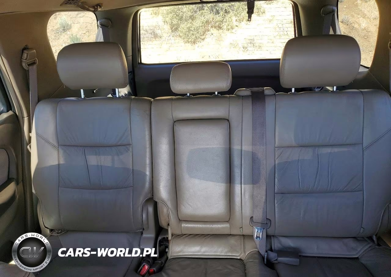 2004 Toyota Sequoia Sr5 VIN:5TDBT44A84S220659 - 10