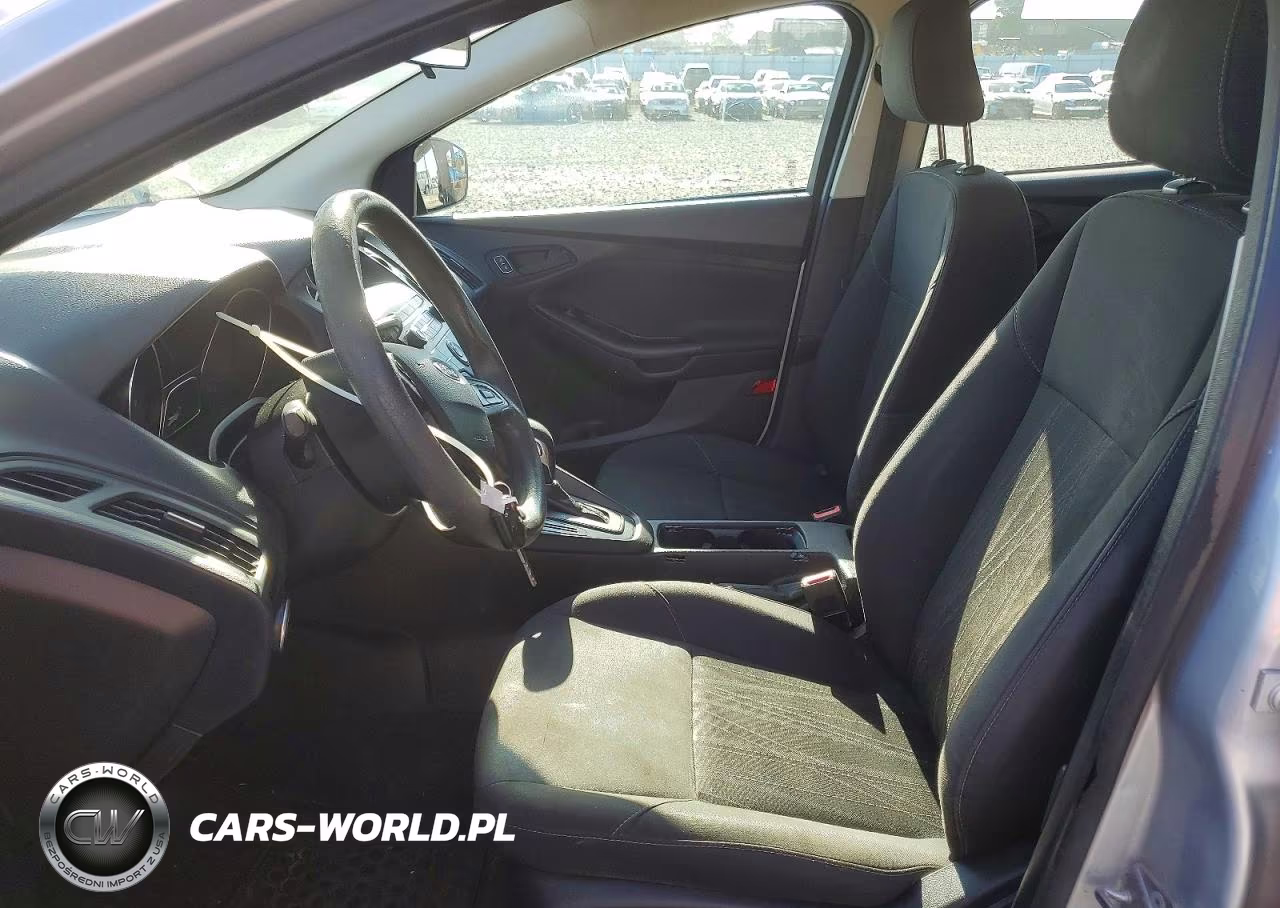 2018 Ford Focus S VIN:1FADP3E25JL288046 - 7