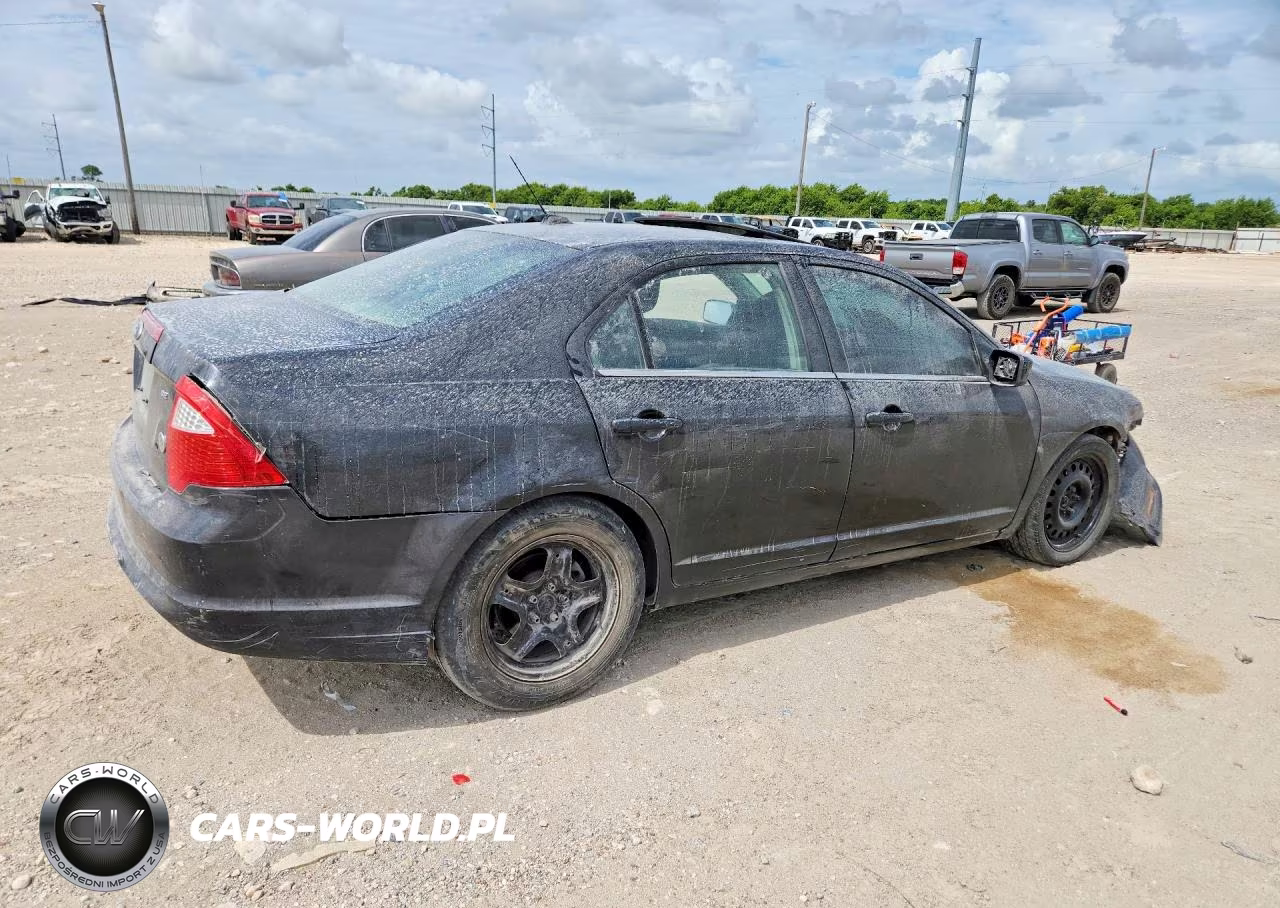 2010 Ford Fusion Se VIN:3FAHP0HA3AR402713 - 3