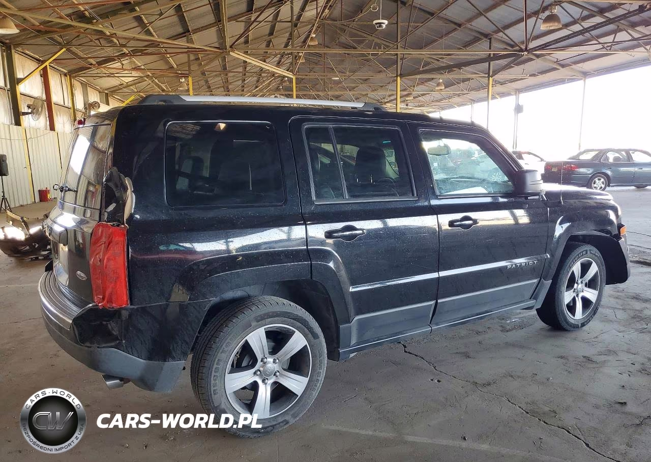 2016 Jeep Patriot Latitude VIN:1C4NJPFA1GD554629 - 3