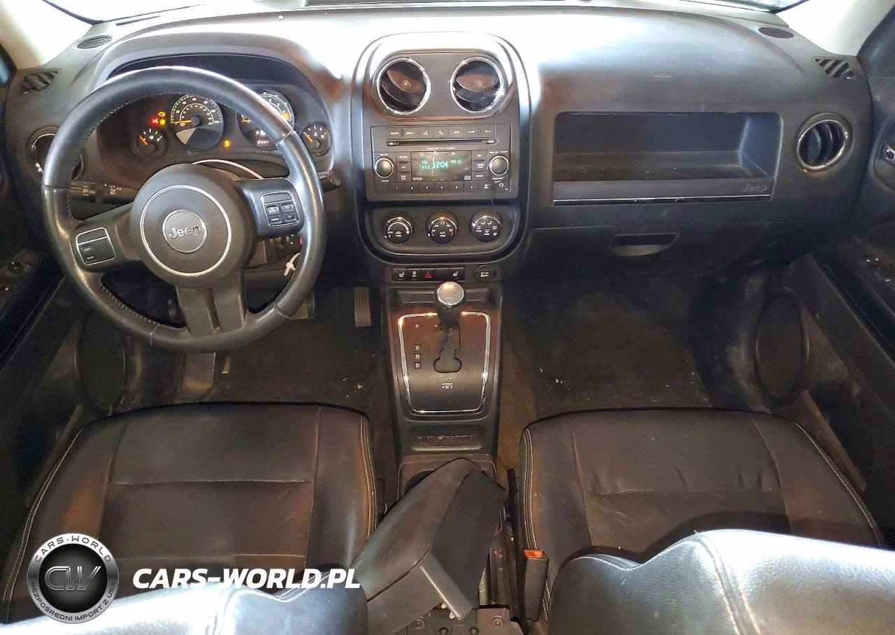 2016 Jeep Patriot Latitude VIN:1C4NJPFA1GD554629 - 8