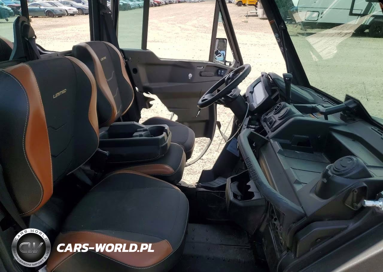 2019 Can-Am Defender Utility Vehicle VIN:3JBUUAX49NK003986 - 5