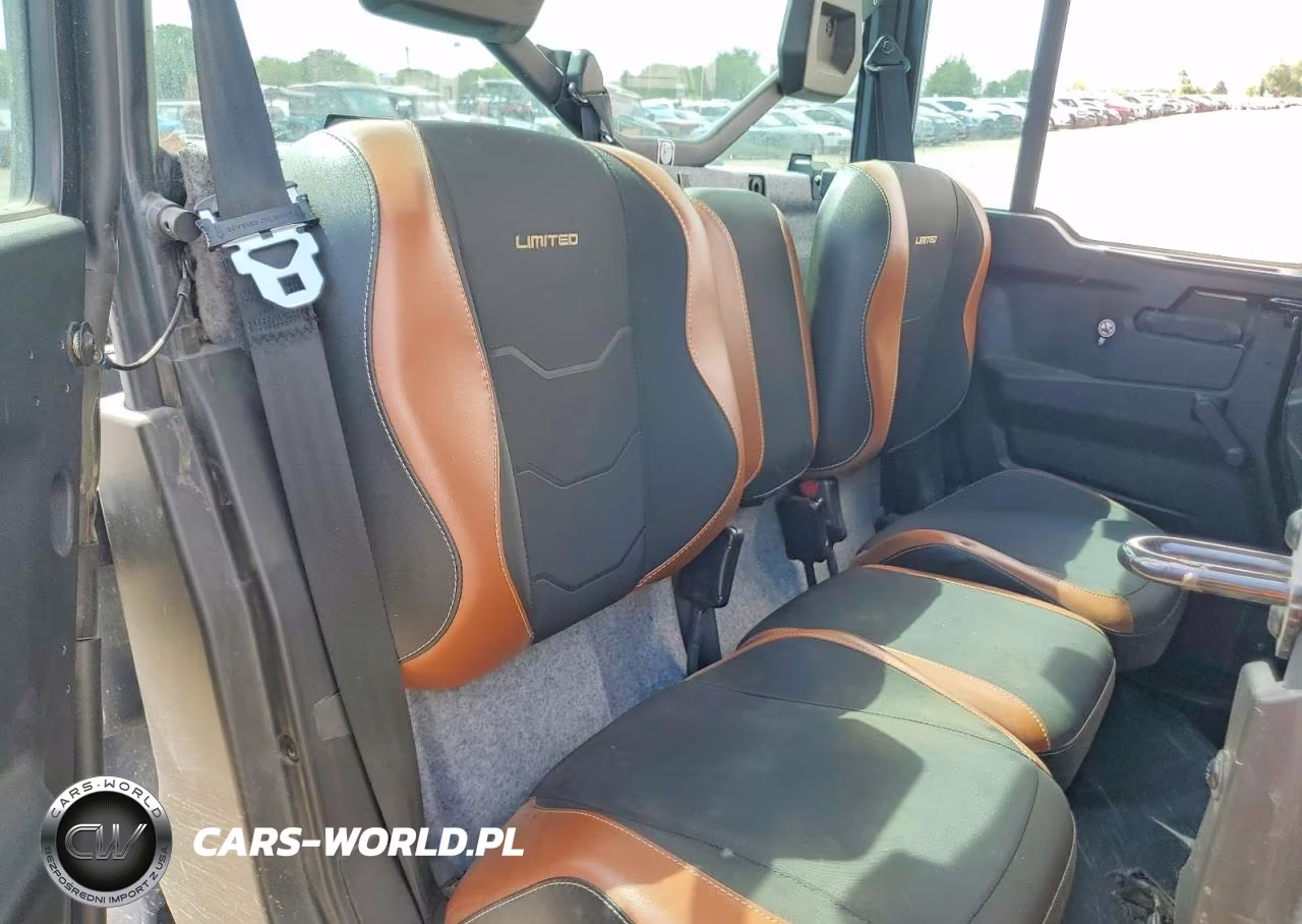 2019 Can-Am Defender Utility Vehicle VIN:3JBUUAX49NK003986 - 6