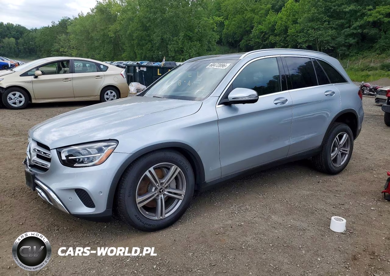 2022 Mercedes-Benz Glc 300 4Matic – zdjęcie 1 z 13
