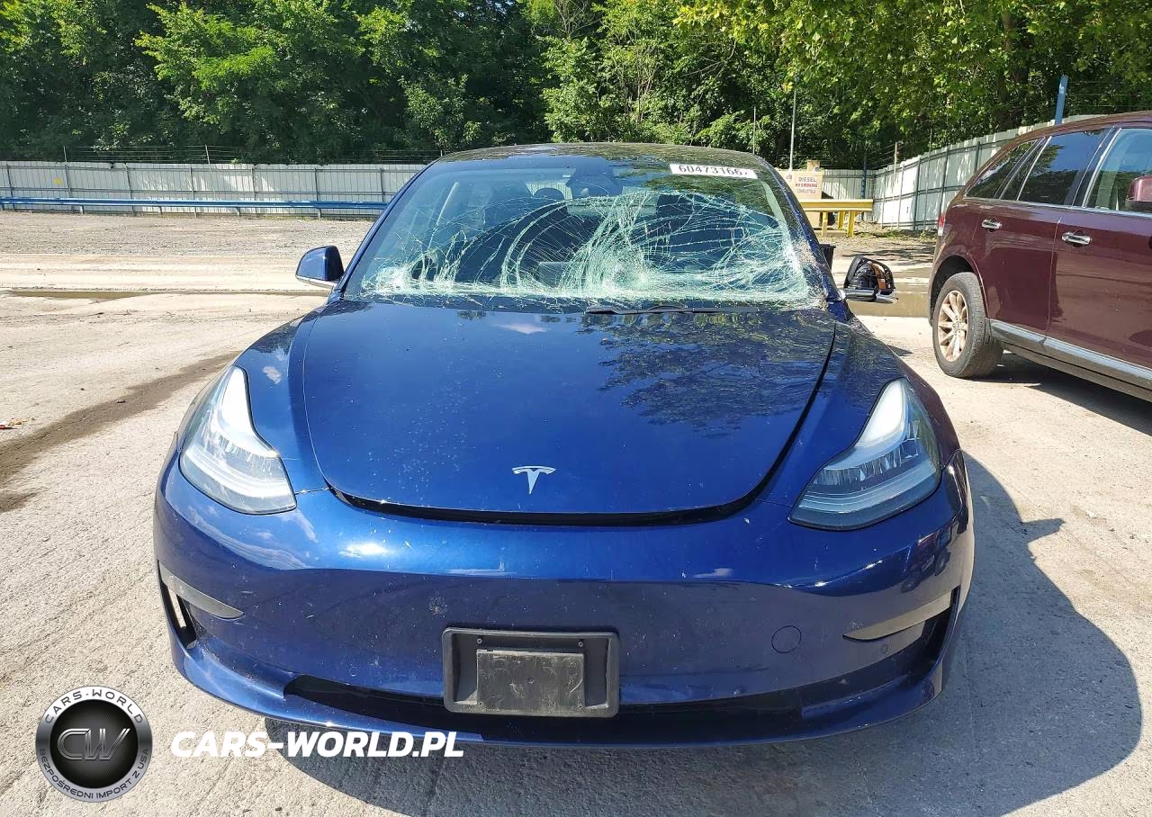 2018 Tesla Model 3 VIN:5YJ3E1EB7JF064358 - 5