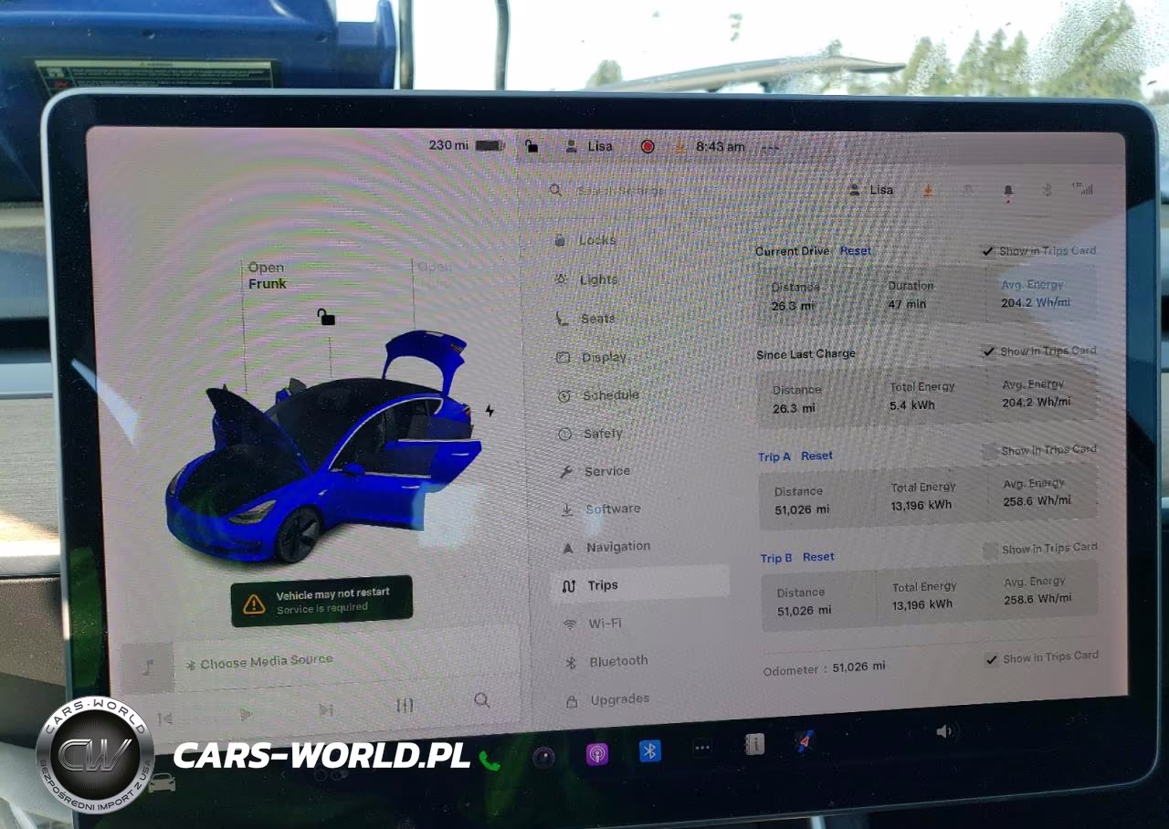 2018 Tesla Model 3 VIN:5YJ3E1EB9JF130814 - 9