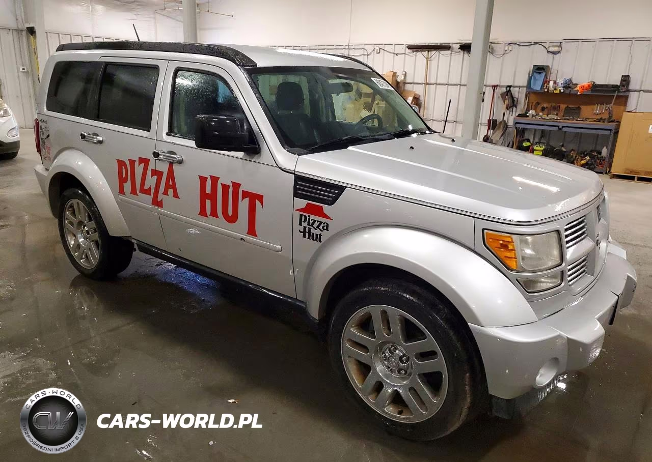 2011 Dodge Nitro Heat VIN:1D4PU4GK4BW590868 - 4