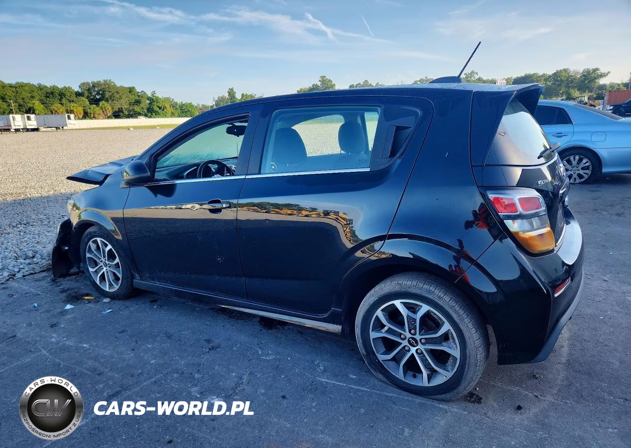 2020 Chevrolet Sonic Lt VIN:1G1JD6SB8L4126185 - 2