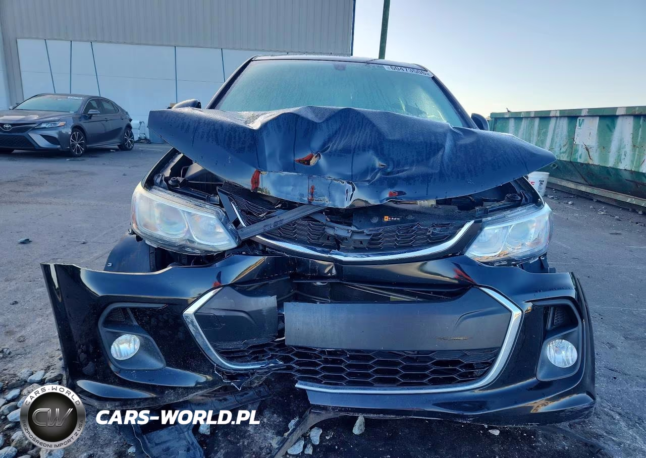2020 Chevrolet Sonic Lt VIN:1G1JD6SB8L4126185 - 5