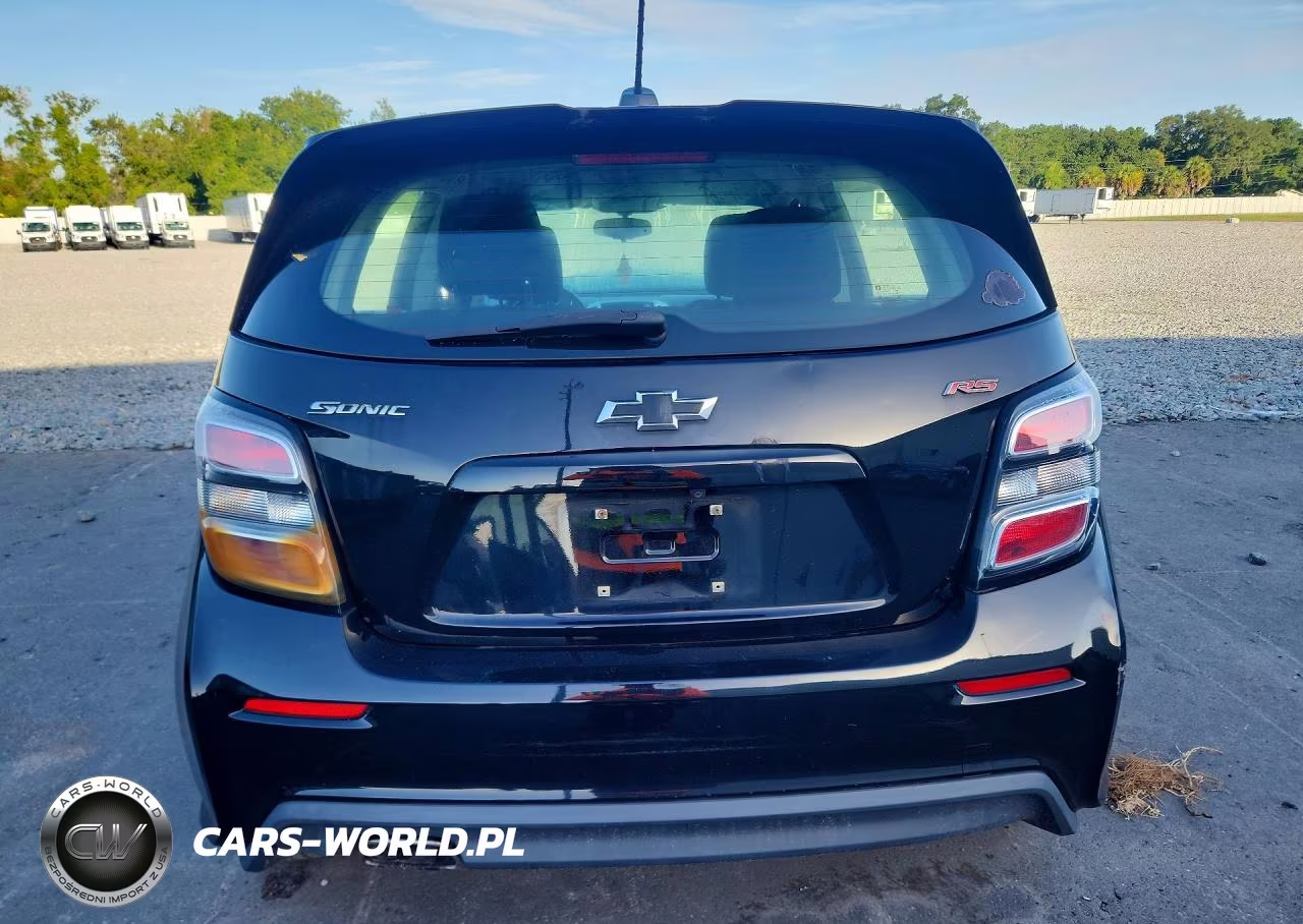 2020 Chevrolet Sonic Lt VIN:1G1JD6SB8L4126185 - 6