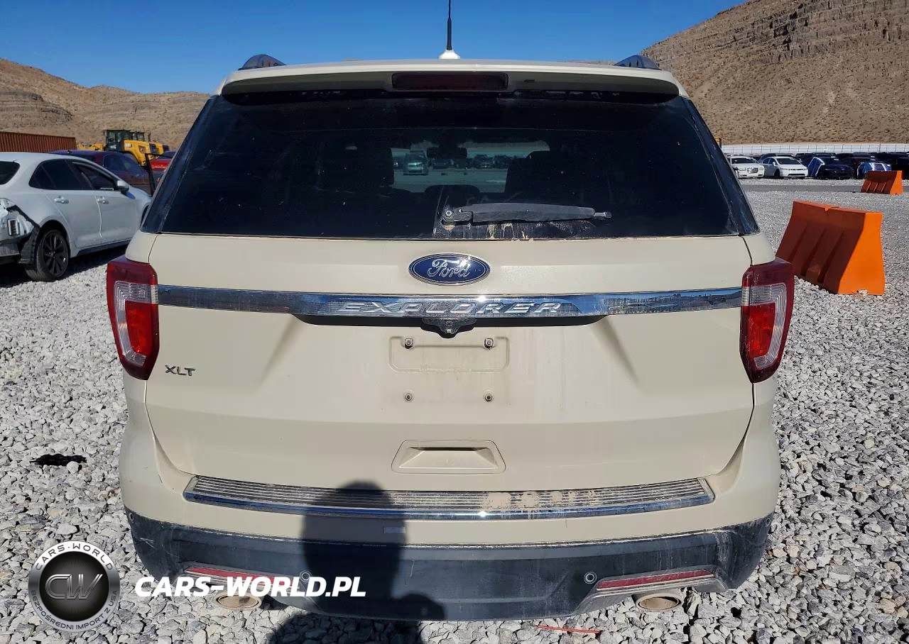 2018 Ford Explorer Xlt VIN:1FM5K7D84JGB09350 - 6