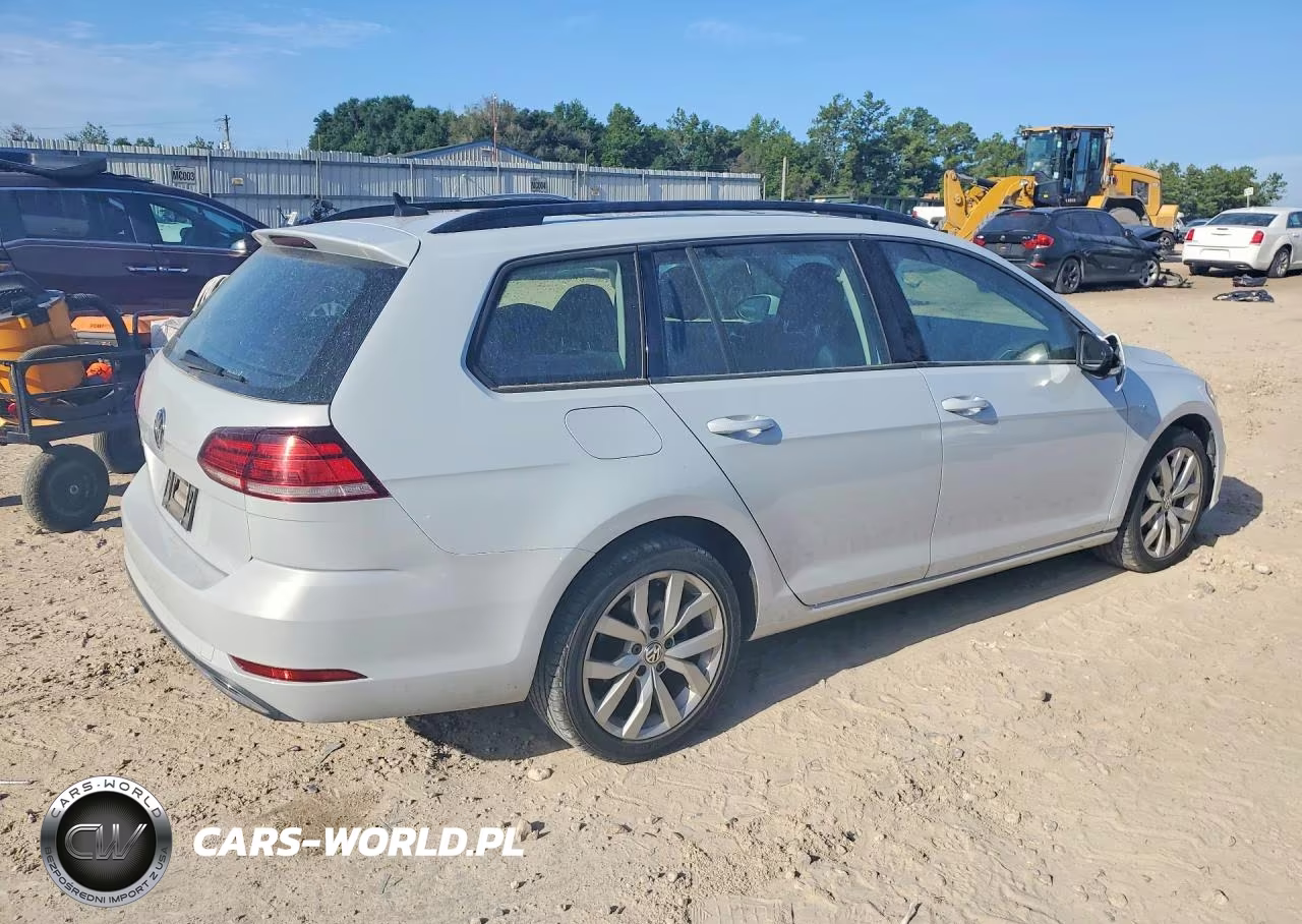 2019 Volkswagen Golf Sportwagen S-Se VIN:3VWY57AUXKM509038 - 3