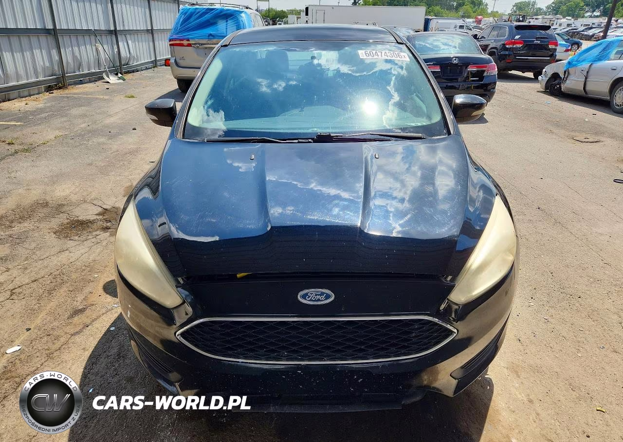 2016 Ford Focus Se VIN:1FADP3F25GL337558 - 5