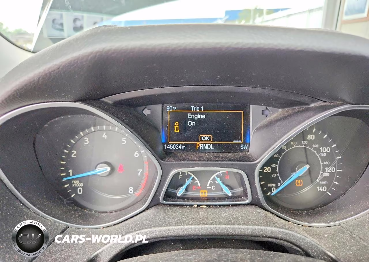 2016 Ford Focus Se VIN:1FADP3F25GL337558 - 9