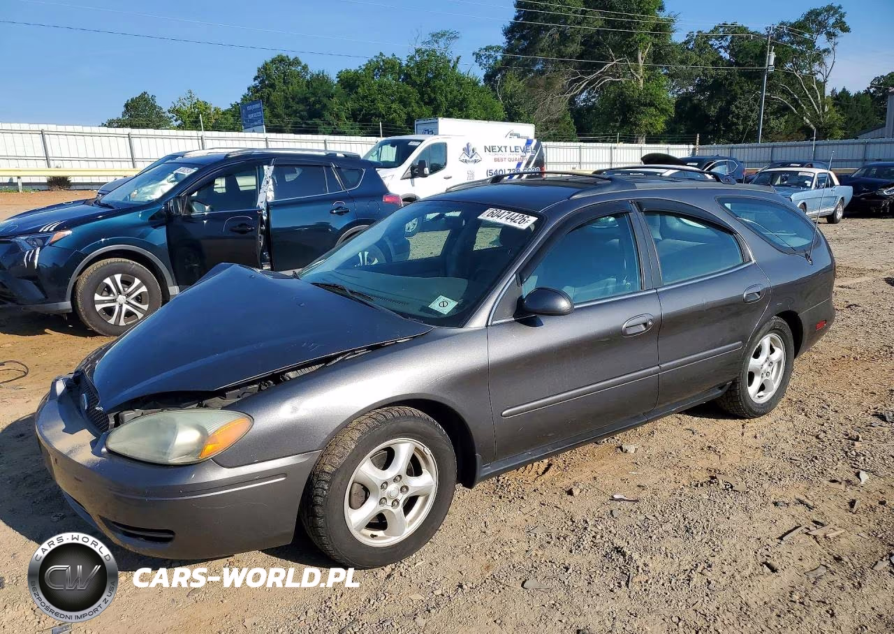 2004 Ford Taurus Se