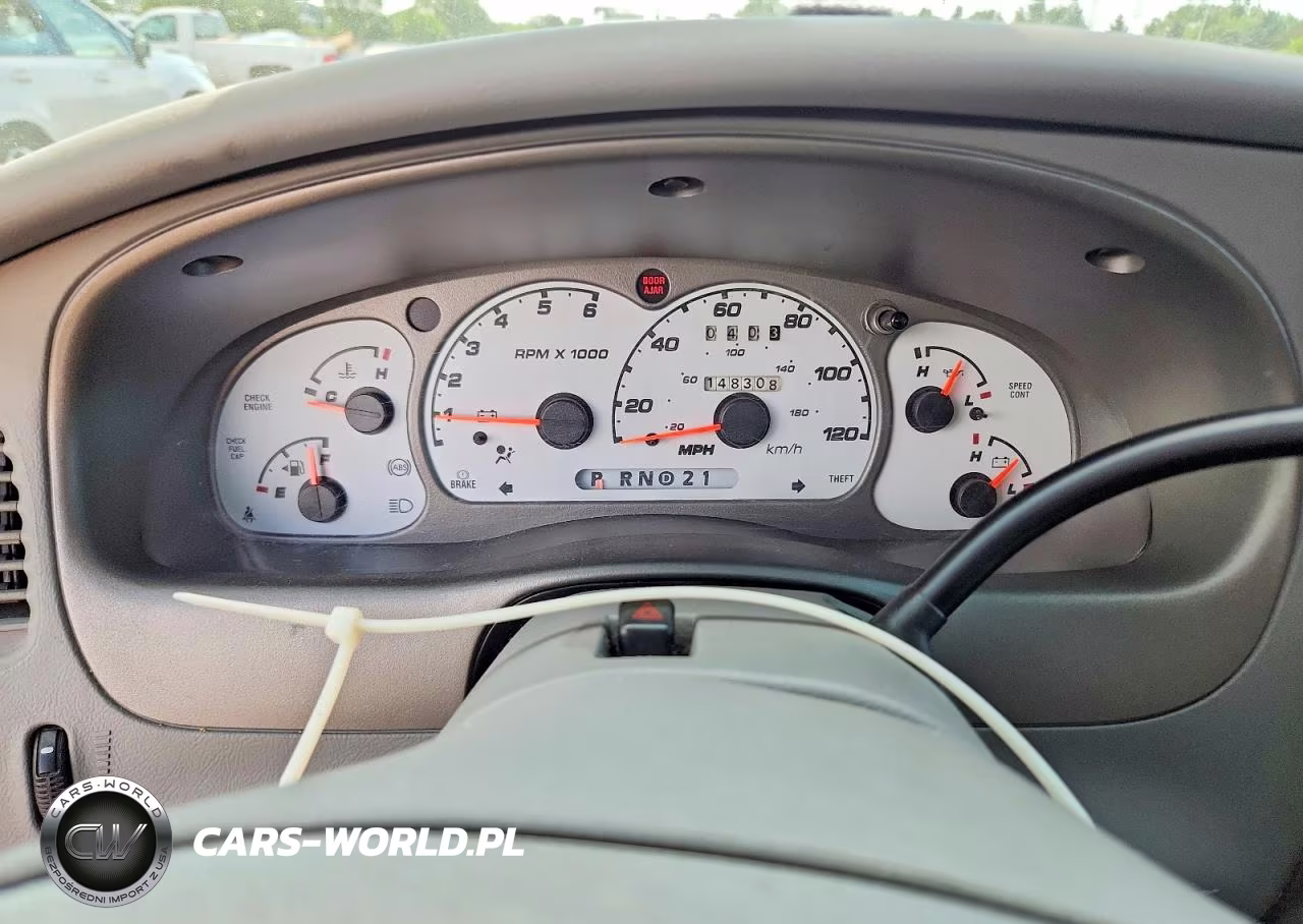 2003 Ford Explorer Sport VIN:1FMYU60E63UA07548 - 9