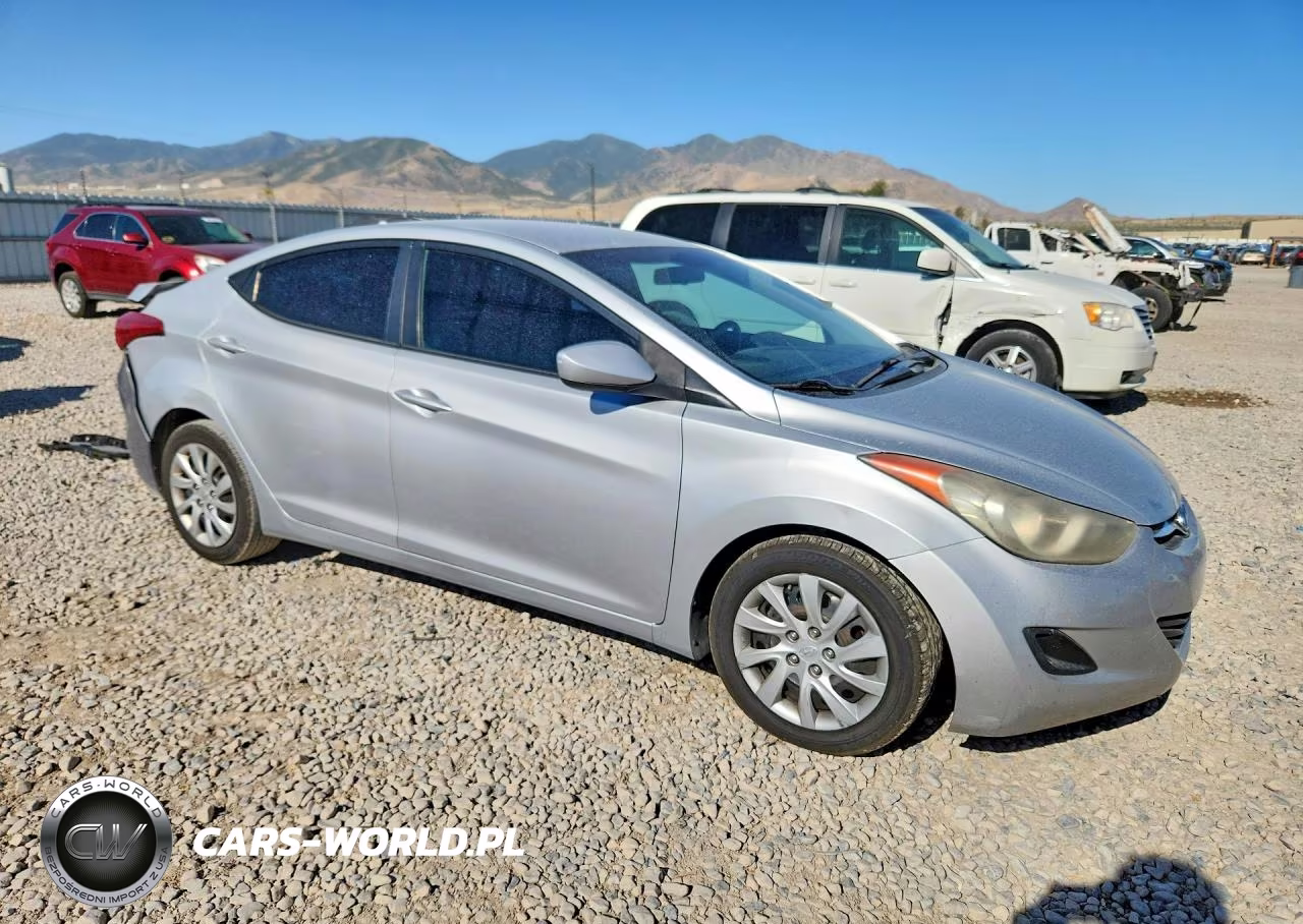 2011 Hyundai Elantra Gls VIN:5NPDH4AE8BH013659 - 4