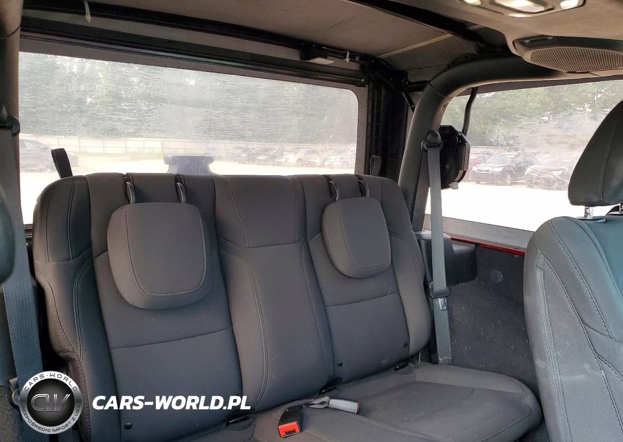 2021 Jeep Wrangler Sport VIN:1C4GJXAN8MW769900 - 11