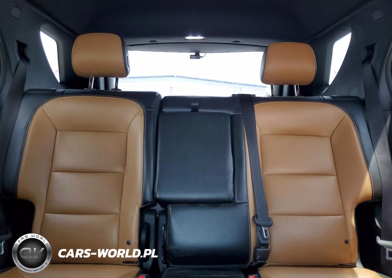2018 Chevrolet Equinox Premier VIN:3GNAXMEVXJS641430 - 10