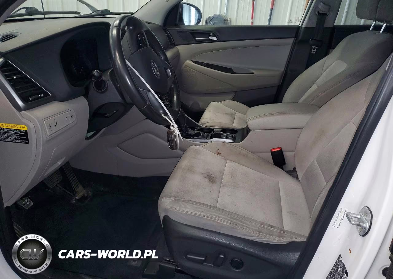 2018 Hyundai Tucson Value VIN:KM8J3CA24JU637976 - 7
