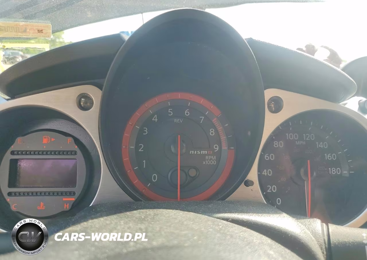 2014 Nissan 370Z Base VIN:JN1AZ4EH8EM630657 - 9