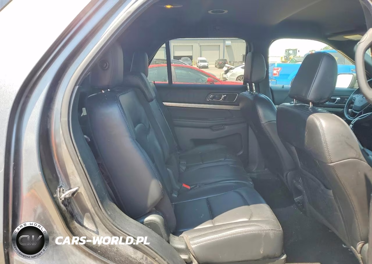 2019 Ford Explorer Xlt VIN:1FM5K7D89KGB20989 - 11