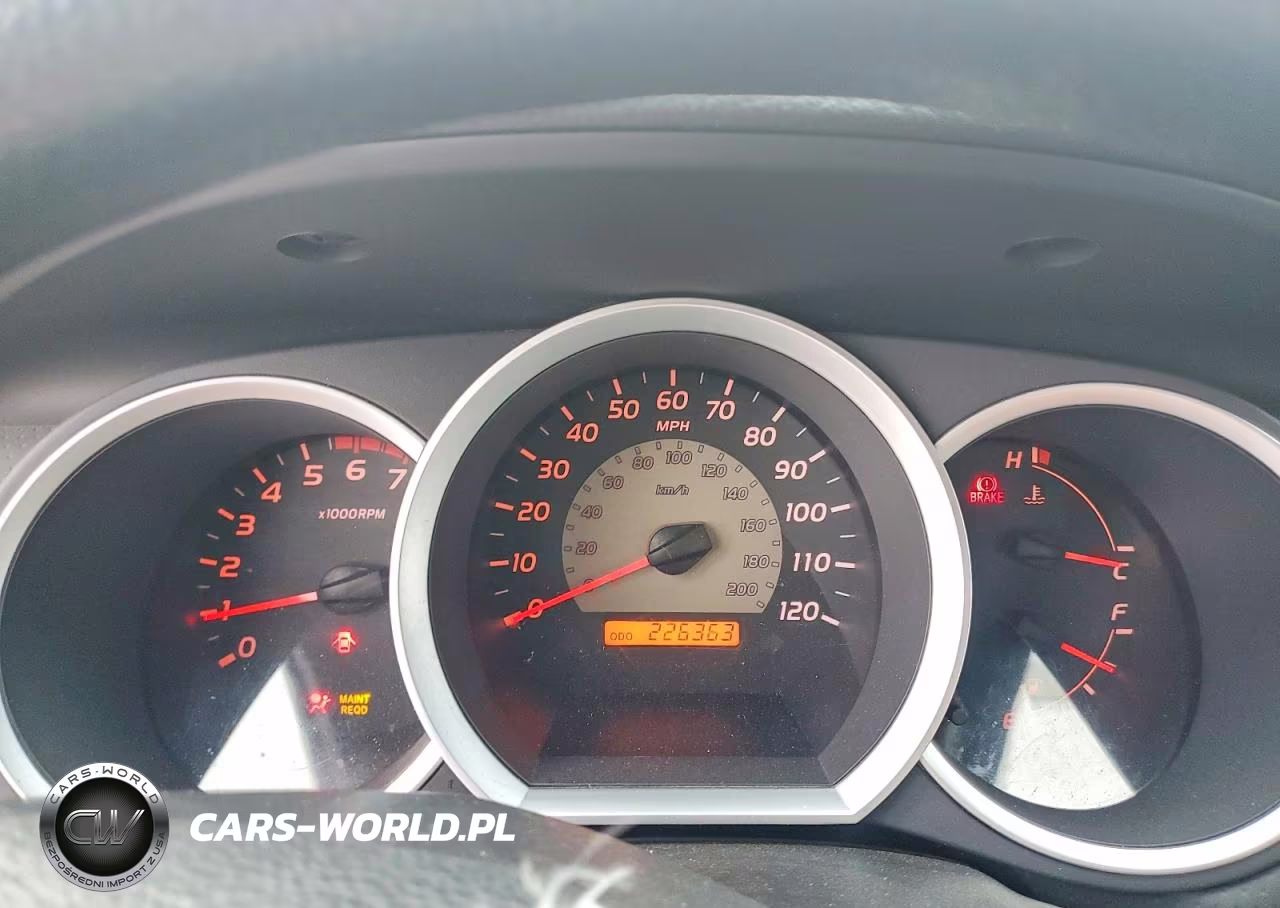 2008 Toyota Tacoma Base VIN:5TEPX42NX8Z572795 - 9