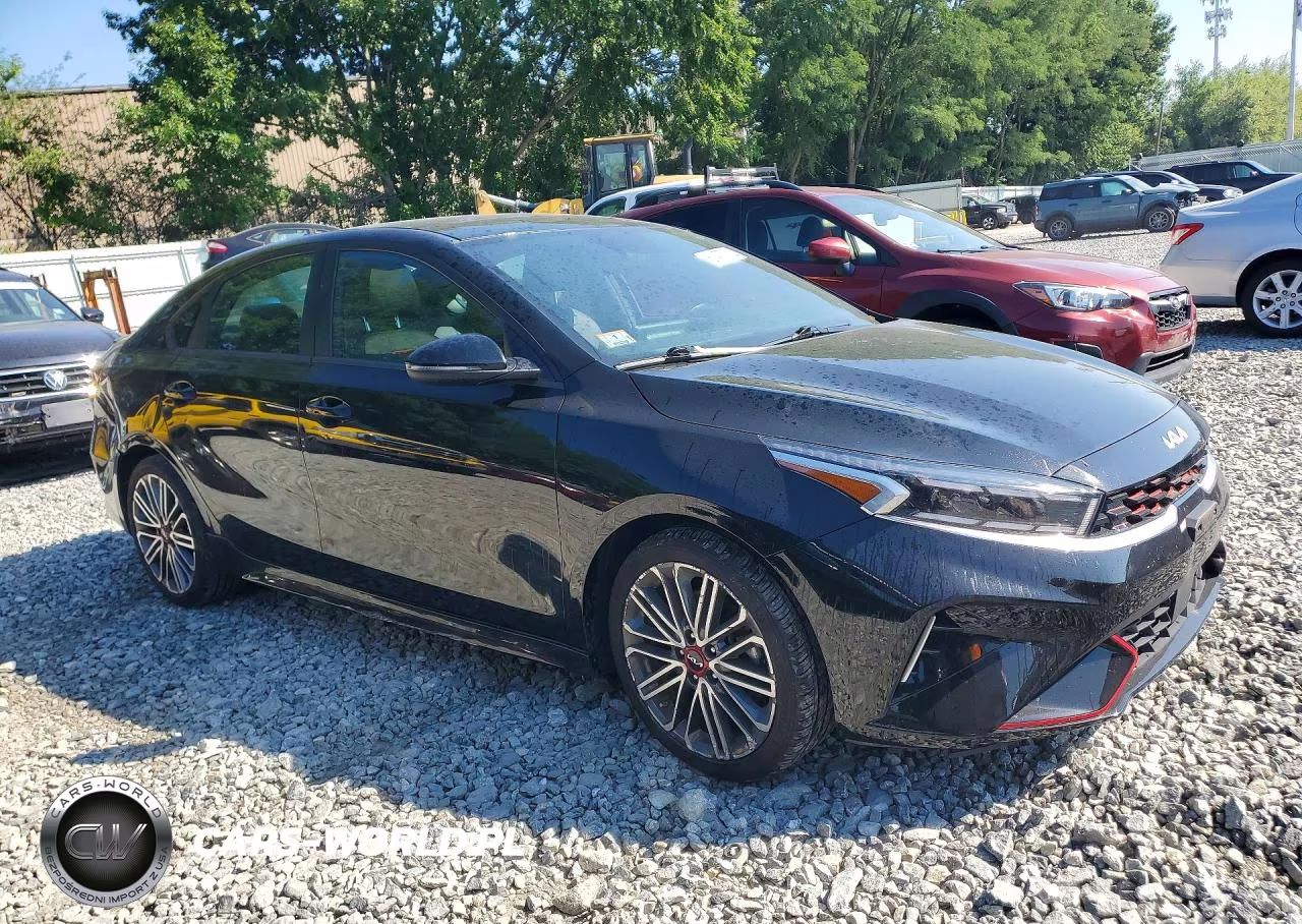 2023 Kia Forte Gt VIN:3KPF44AC1PE645093 - 4