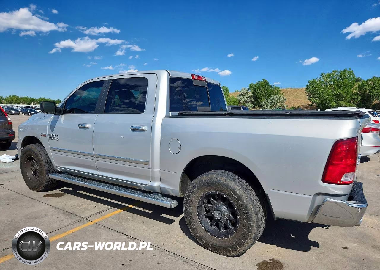 2017 Ram 1500 Slt VIN:3C6RR7LT8HG593293 - 2