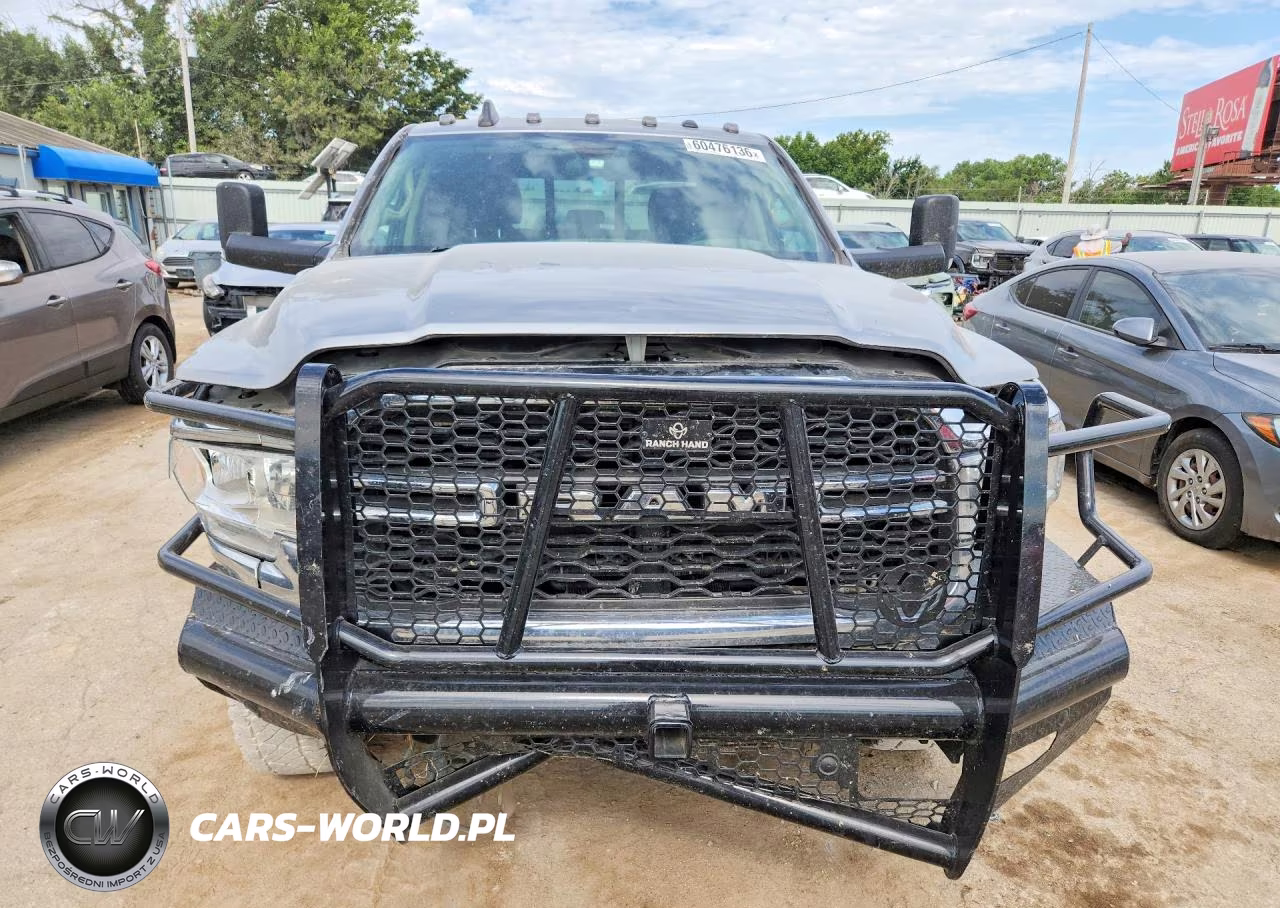 2019 Ram 3500 Tradesman VIN:3C63RRGL8KG708302 - 5