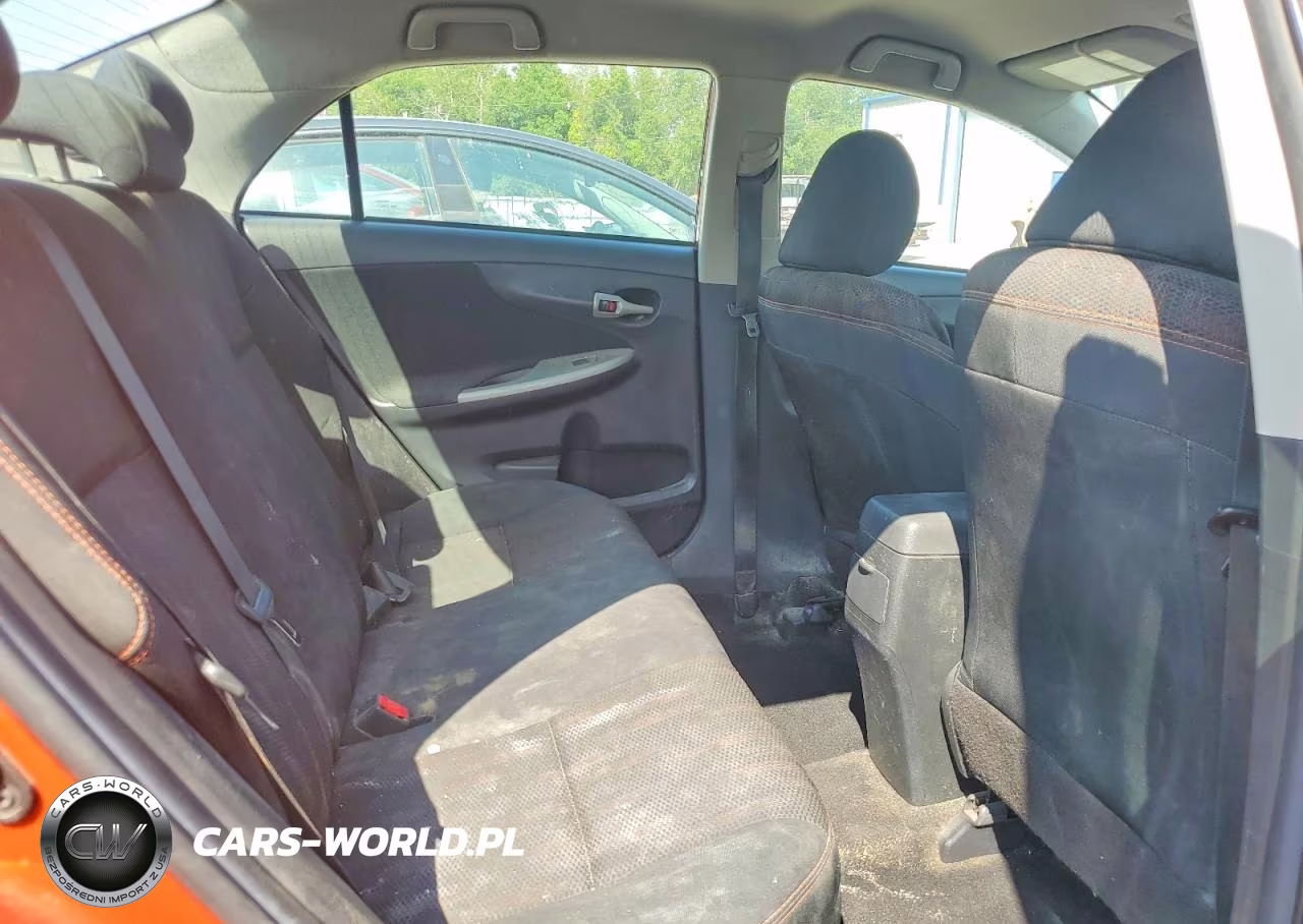2013 Toyota Corolla S Special Edition VIN:2T1BU4EEXDC092075 - 10