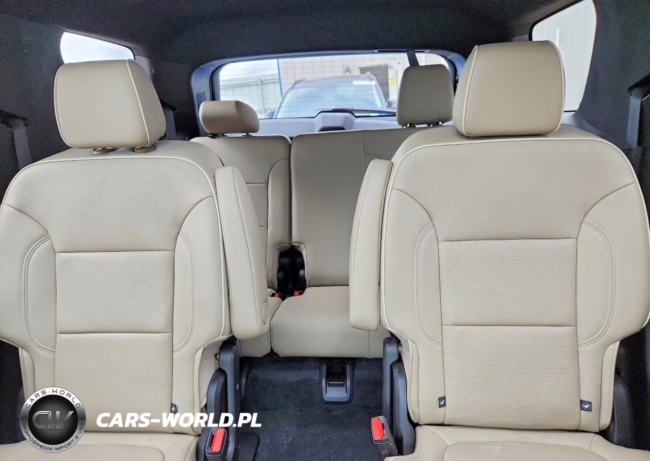 2022 Chevrolet Traverse Premier VIN:1GNEVKKW4NJ193122 - 10