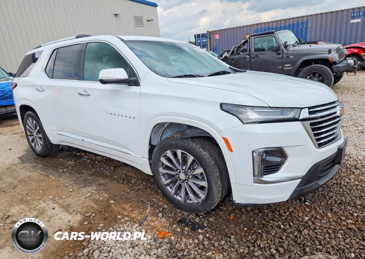 2022 Chevrolet Traverse Premier VIN:1GNEVKKW4NJ193122 - 4