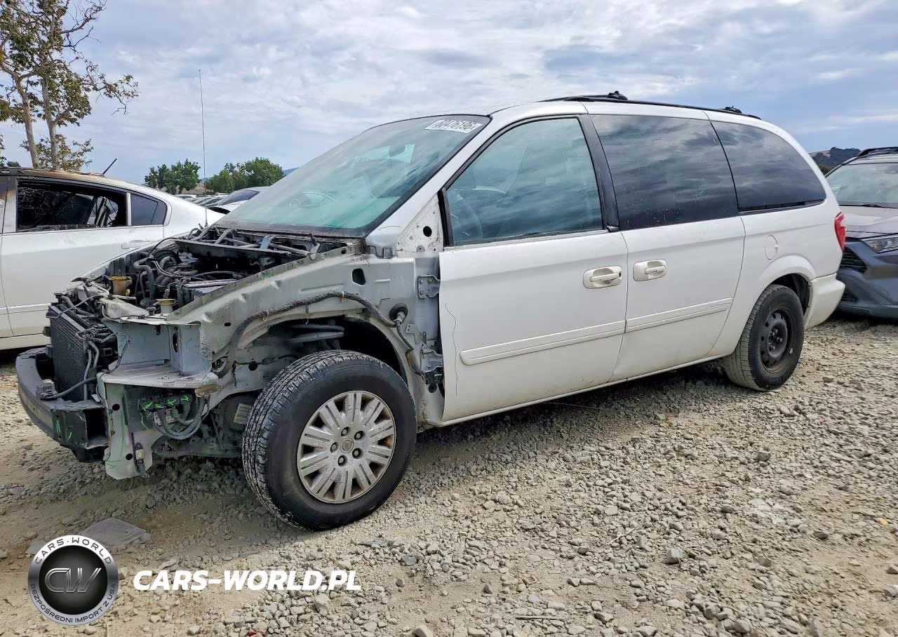 2006 Chrysler Town & Country Lx