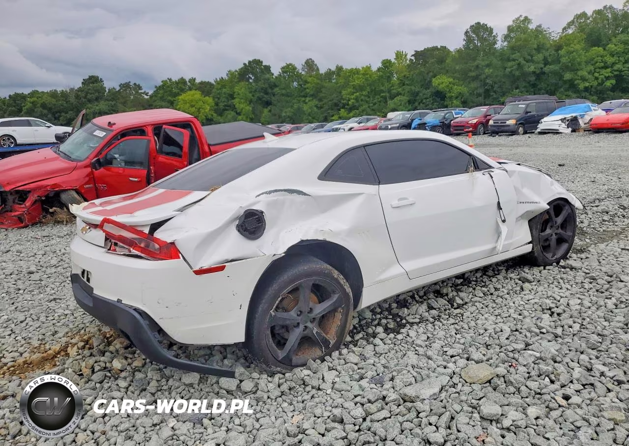 2015 Chevrolet Camaro Lt VIN:2G1FD1E31F9103989 - 3