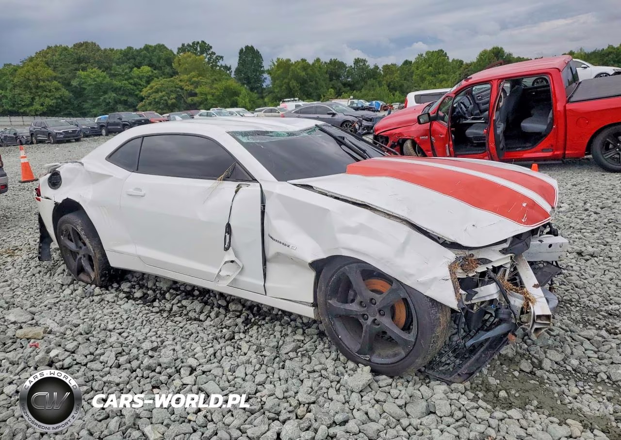 2015 Chevrolet Camaro Lt VIN:2G1FD1E31F9103989 - 4