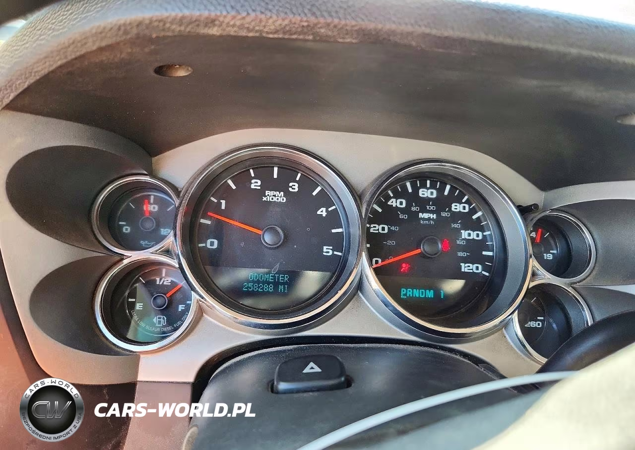 2008 Chevrolet Silverado K3500 VIN:1GCJK33688F142671 - 9