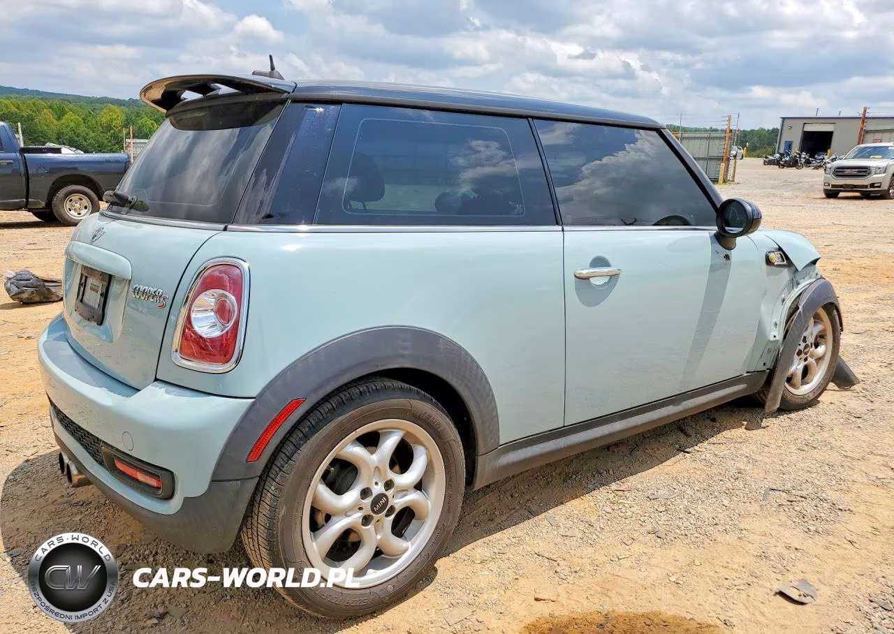 2012 Mini Cooper S VIN:WMWSV3C54CTY19595 - 3