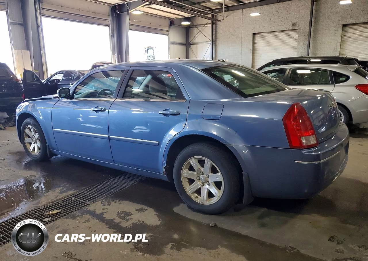2007 Chrysler 300 Touring VIN:2C3KA53G37H715442 - 2