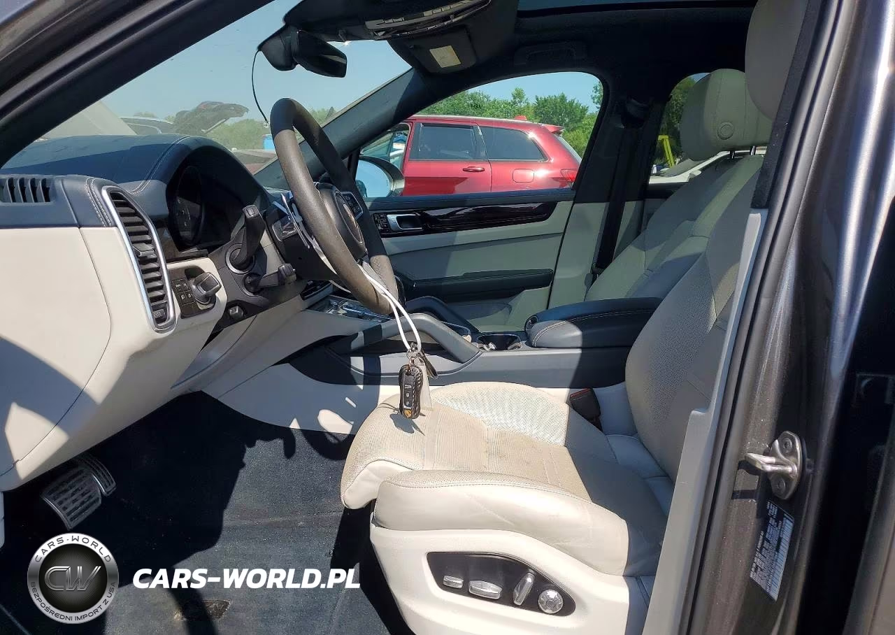 2020 Porsche Cayenne S Coupe VIN:WP1BB2AY5LDA57969 - 7