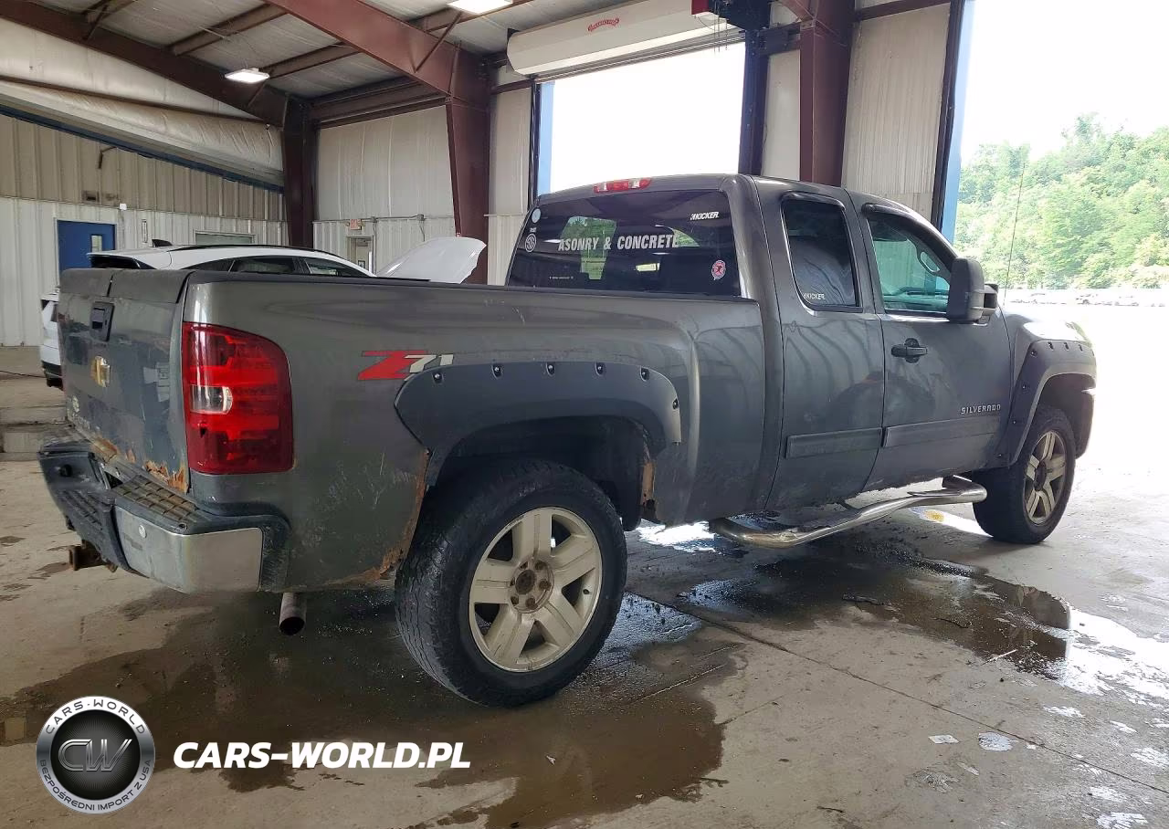 2011 Chevrolet Silverado K1500 Lt VIN:1GCRKSE39BZ445576 - 3