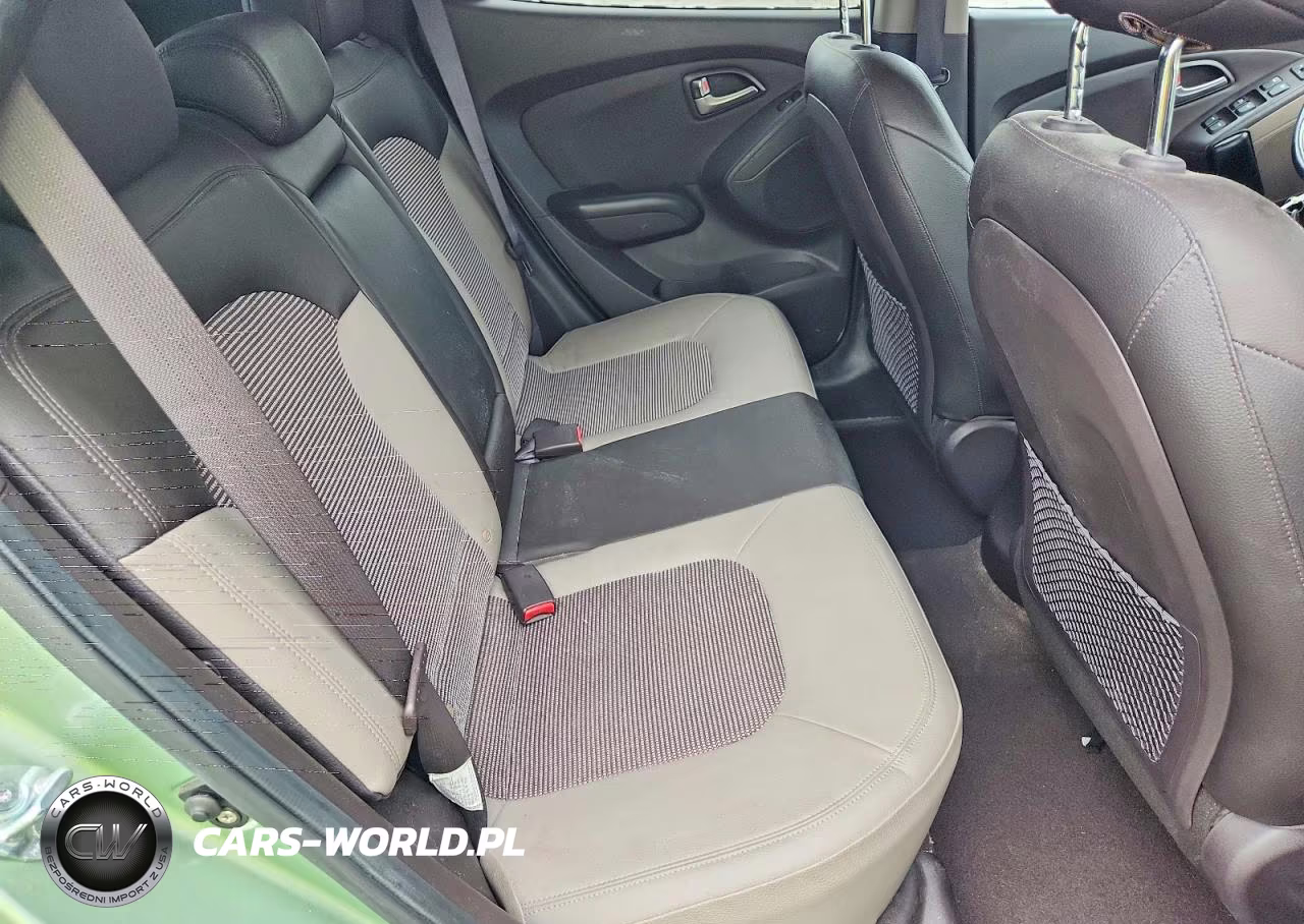 2010 Hyundai Tucson Gls VIN:KM8JU3AC9AU111896 - 10