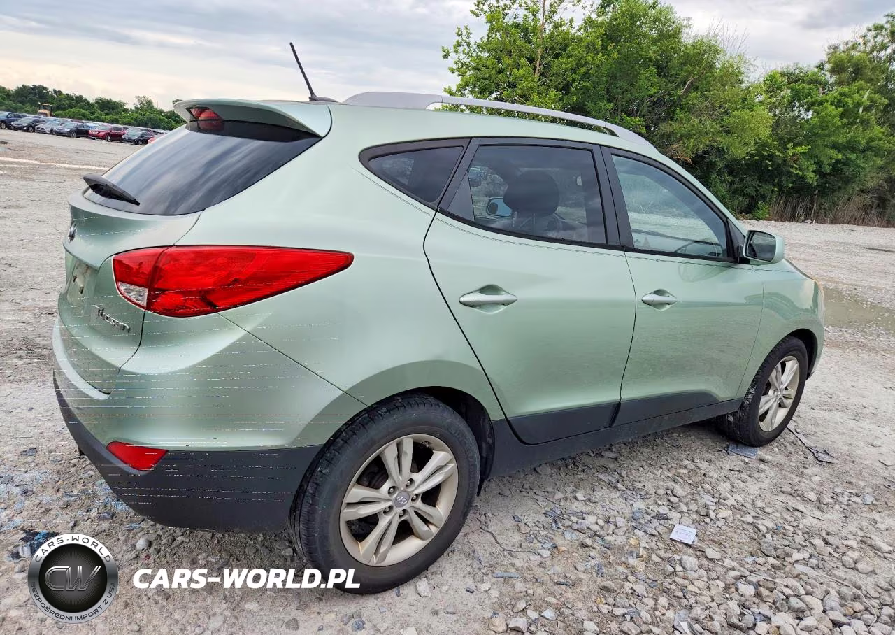 2010 Hyundai Tucson Gls VIN:KM8JU3AC9AU111896 - 3